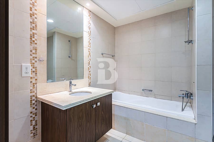 EXCLUSIVE I MOTIVATED SALE I INVESTMENT - Image 10