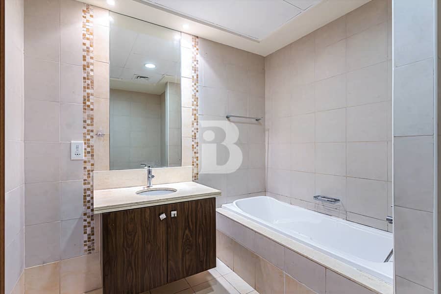 EXCLUSIVE I MOTIVATED SALE I INVESTMENT - Image 11