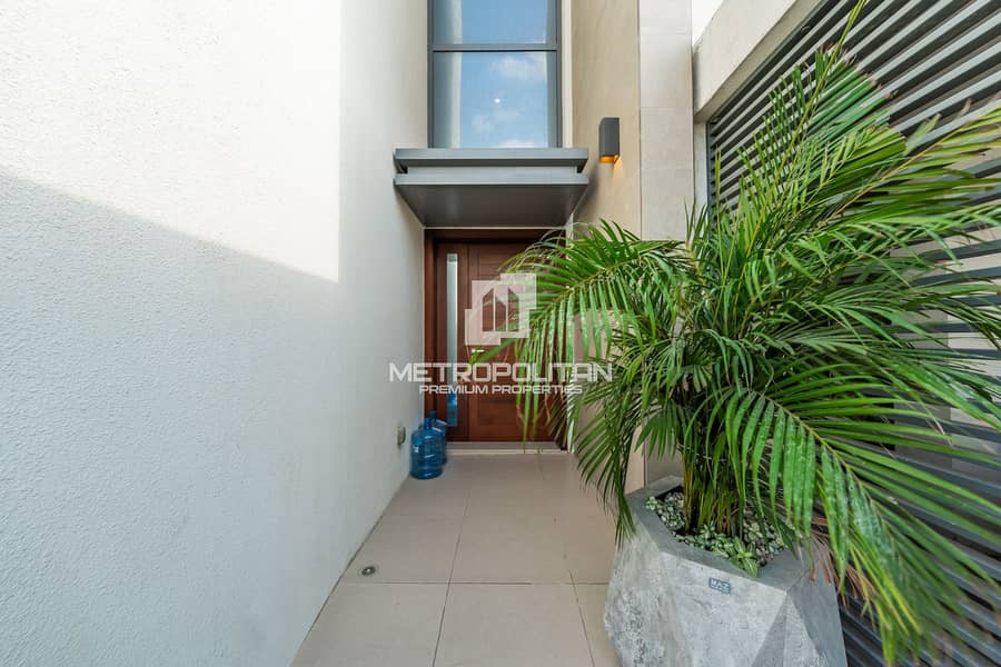 4BR with Maids | Corner Unit | Golf Course View