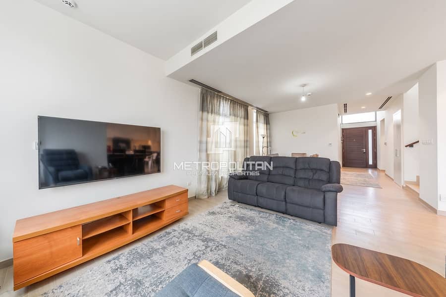 4BR with Maids | Corner Unit | Golf Course View - Image 12