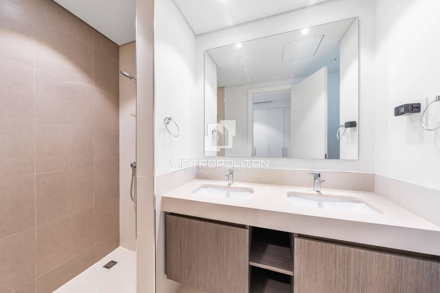 4BR with Maids | Corner Unit | Golf Course View - Image 22