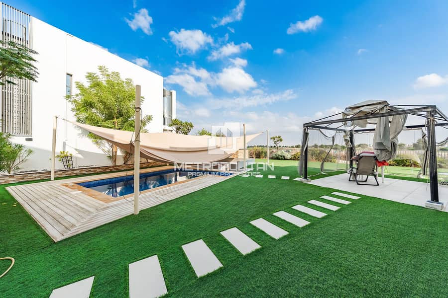 4BR with Maids | Corner Unit | Golf Course View - Image 33