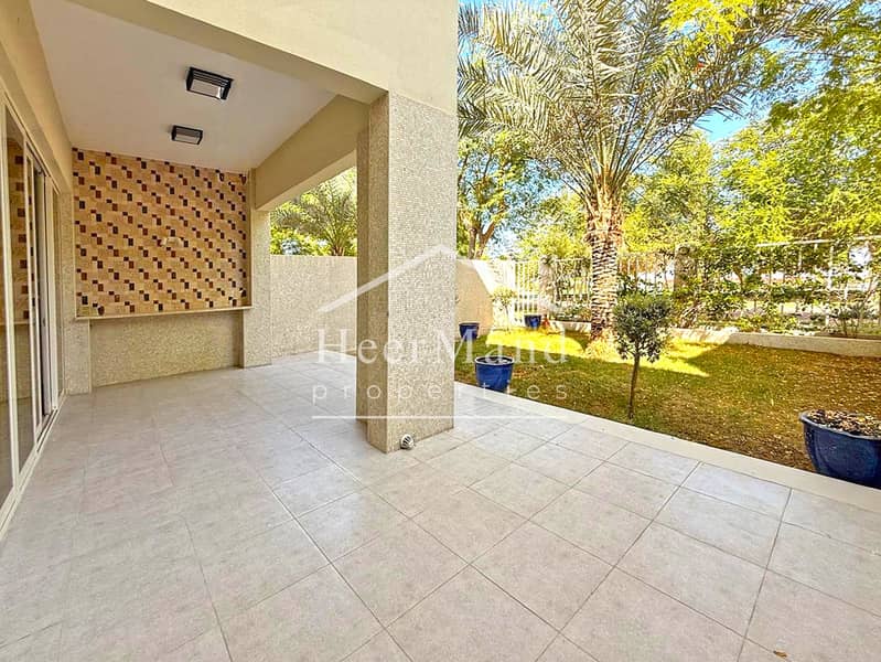 Modern Upgraded With Maids-Open Plan-Beach View Modern Upgraded With Maids-Open Plan-Beach View