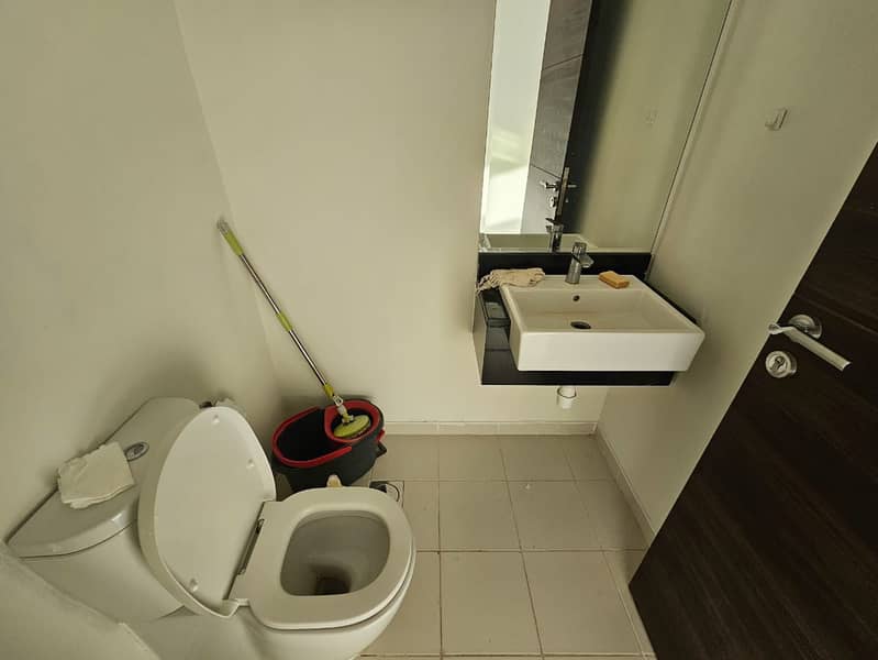 6 PHOTO-2025-09-30-15-25-43. jpg