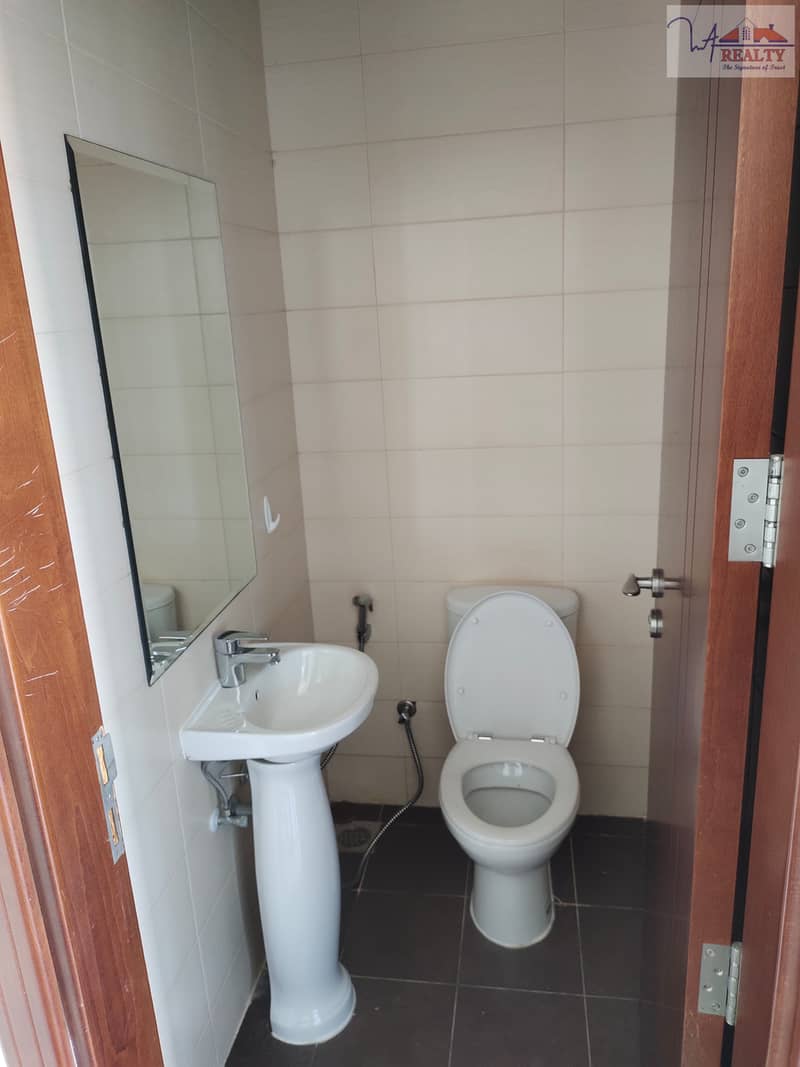 Semi-Furnished | Prime Deal at 750K | Investor’s Choice - Image 14