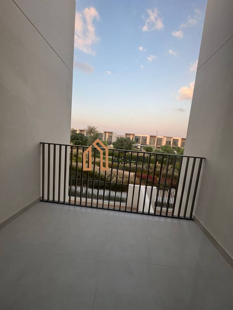 Brand New 4BR Villa in The Valley Orania | Rent for AED 210K - Image 13