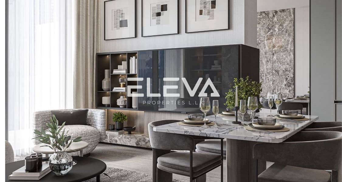 ELEGANT MODERN LIVING OVERLOOKING SPORTS ARENA