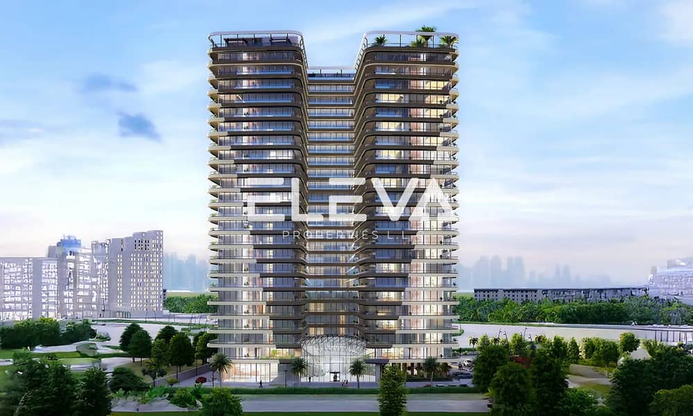 ELEGANT MODERN LIVING OVERLOOKING SPORTS ARENA - Image 16