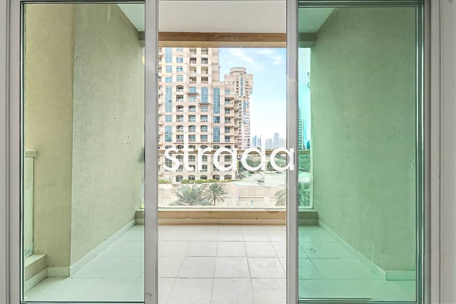 Chiller Free | Fully Renovated | Vacant - Image 32