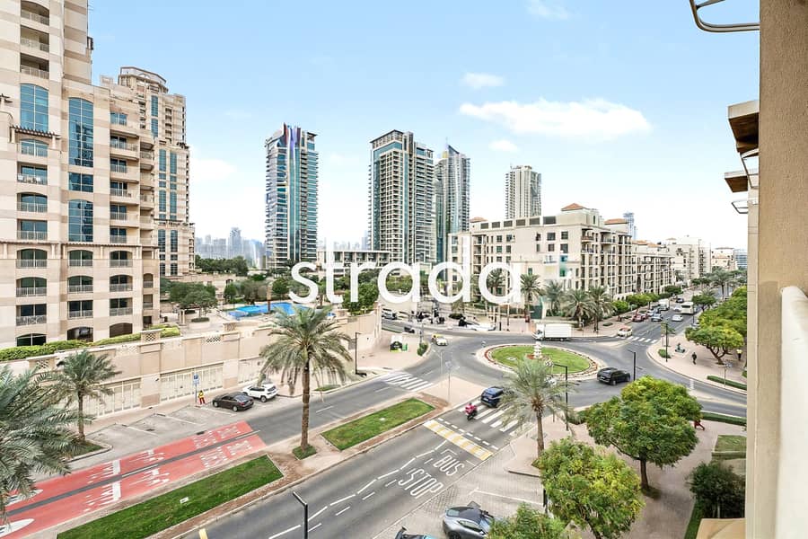 Chiller Free | Fully Renovated | Vacant - Image 33