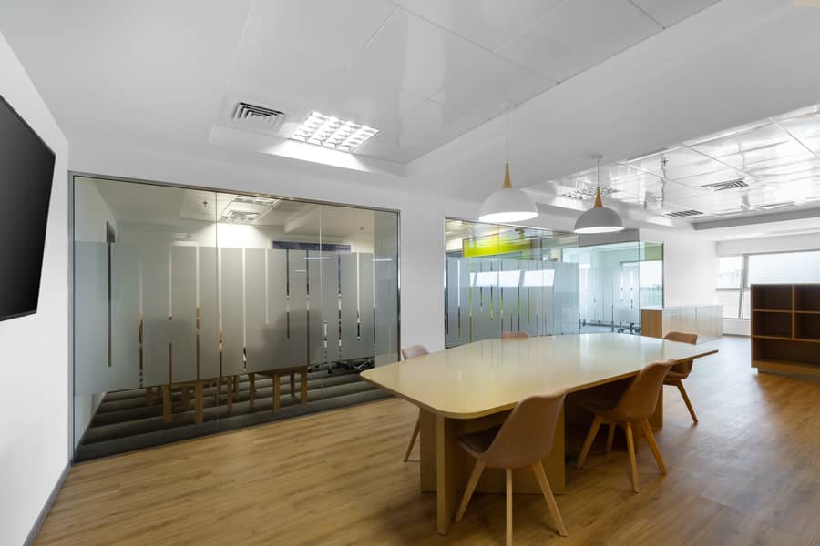 5 Regus_ B1 Mussafah_4759_UAE_Business Lounge. jpg