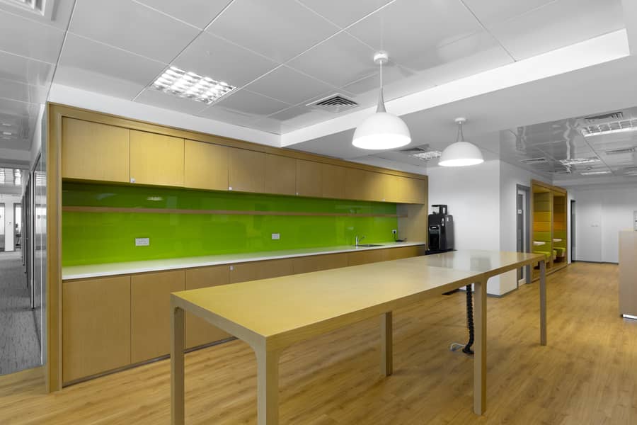 7 Regus_ B1 Mussafah_4759_UAE_Kitchen. jpg