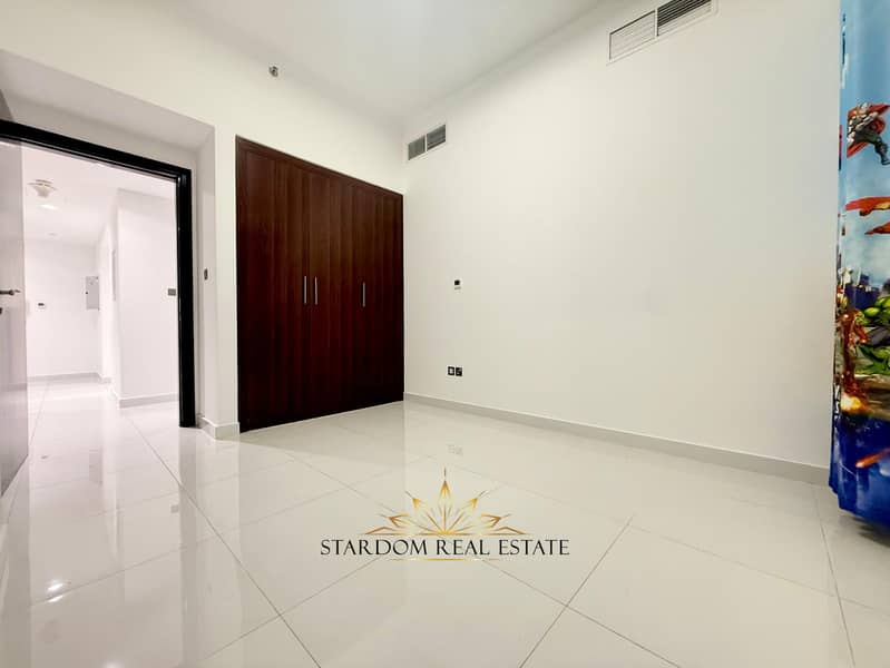 2 BR | CLOSED KTCHEN | VACANT - Image 7