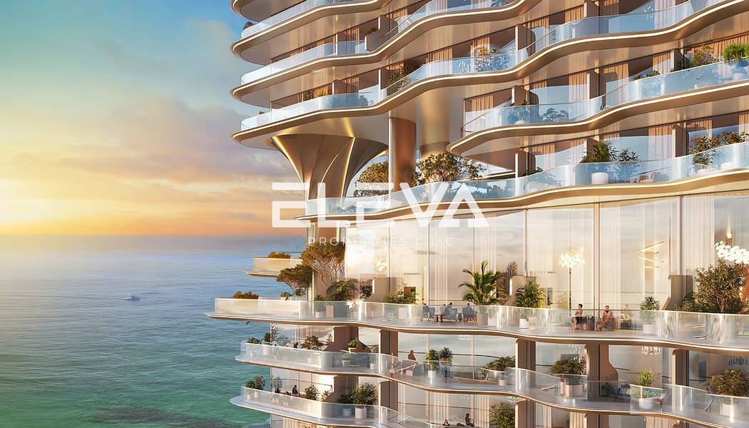 LUXURIOUS WATERFRONT RESIDENCES WITH PANORAMIC SEA VIEWS