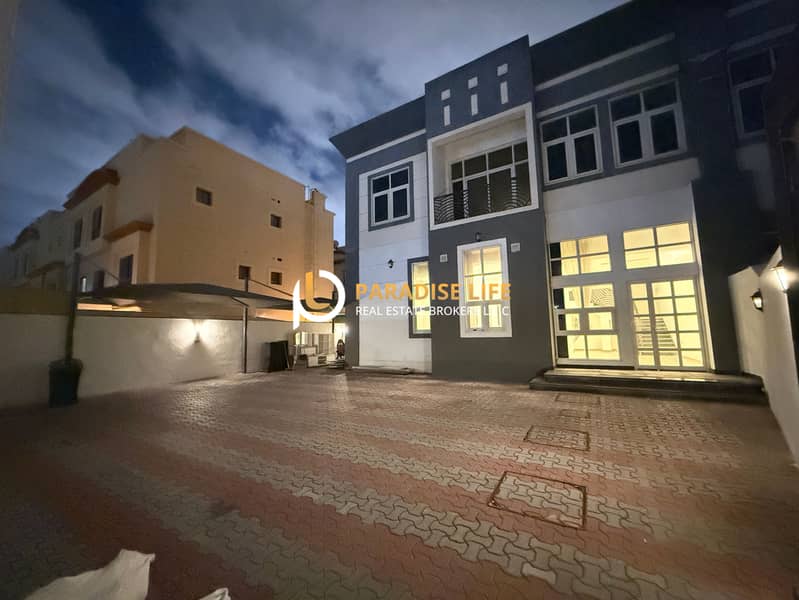 SEMI INDEPENDENT-ONE BEDROOM DOWN PLUS MAIDS CORNER UNIT AVAILABLE FOR RENT