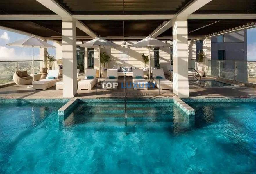 MOVE IN READY | PRIME LOCATION | MODERN LAYOUT