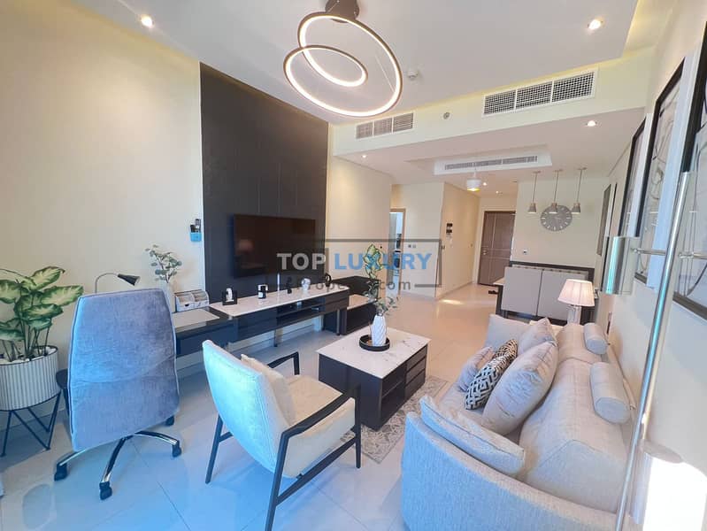 MODERN LAYOUT | PRIME LOCATION | READY TO MOVE IN