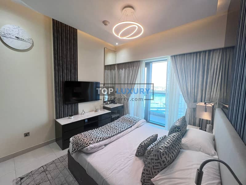 MODERN LAYOUT | PRIME LOCATION | READY TO MOVE IN