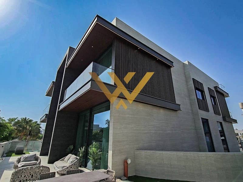 7BR Luxury|Prime Location|CustomBuilt|Private Pool