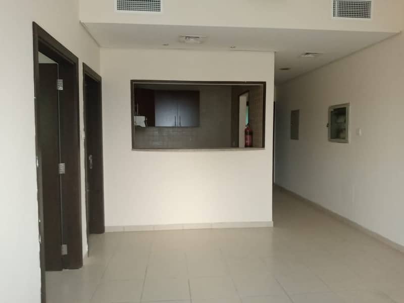 Deal Of The Day--32k/4 Cheques Only !!! 1 Bedroom With Balcony Laundry In Q point Liwan, Dubai Land.