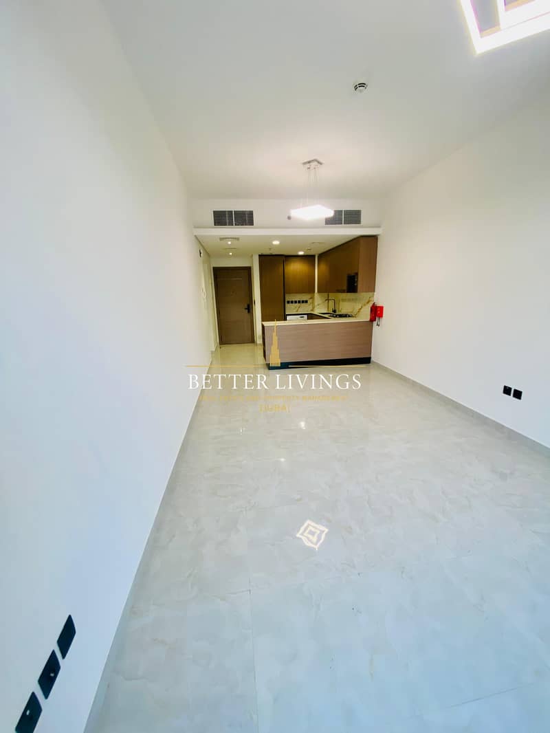 Ready To Move-In | Marvelous 2 Bed | Maid's Room | 4 Cheques | Premium Quality | Book Now! - Image 3