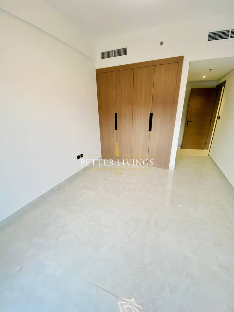 Ready To Move-In | Marvelous 2 Bed | Maid's Room | 4 Cheques | Premium Quality | Book Now! - Image 7