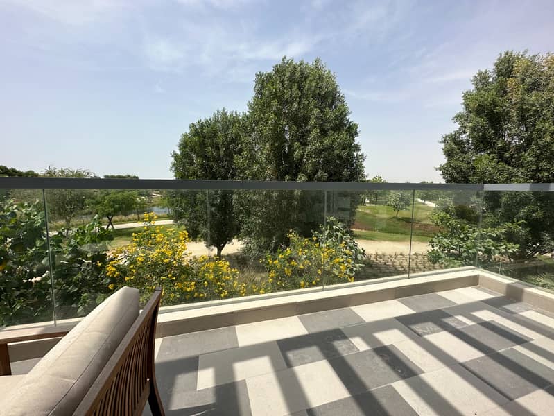 Single Row | Best Layout | Close to the Lagoons