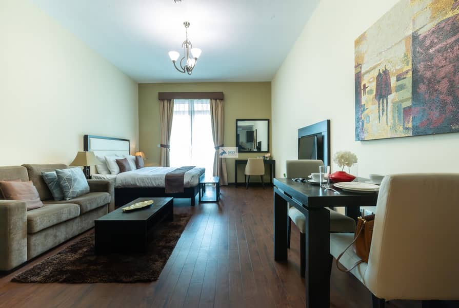 AED 5250 | Luxurious 1BR Apt | Fully Furnished & Serviced | *12 Cheques | No Agency Commission | Direct From Owner