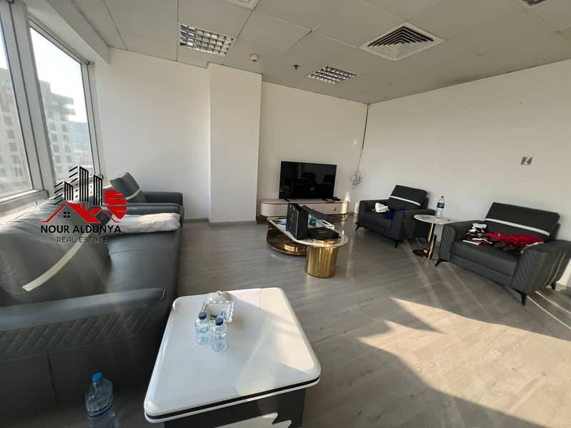 4 136dc673-85dd-4747-ac54-a10edafa29d1. jpg