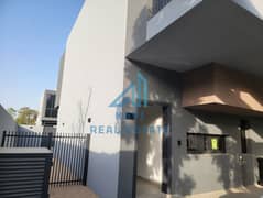 فيلا زاوية أنيقة بثلاث غرف نوم للإيجار في سنديان، ماسار