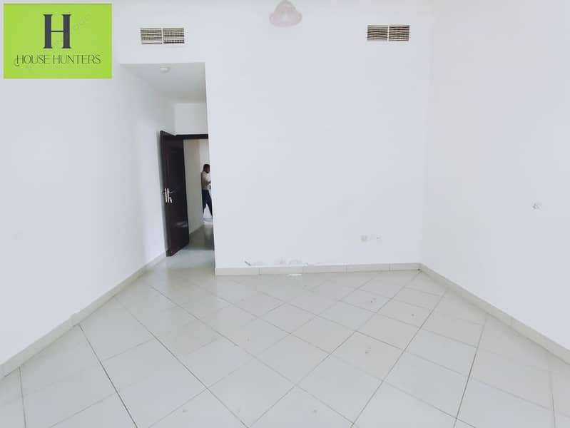 4 85732. jpg