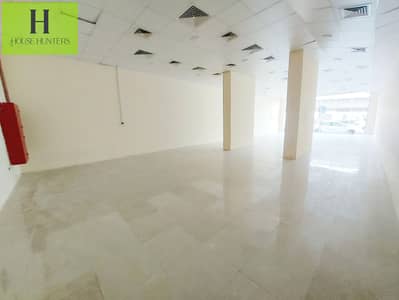Shop in Affitto a Al Wahda Street, Sharjah - 85764. jpg