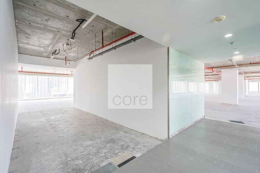 Shell and core office full floor vacant Shell and core office full floor vacant