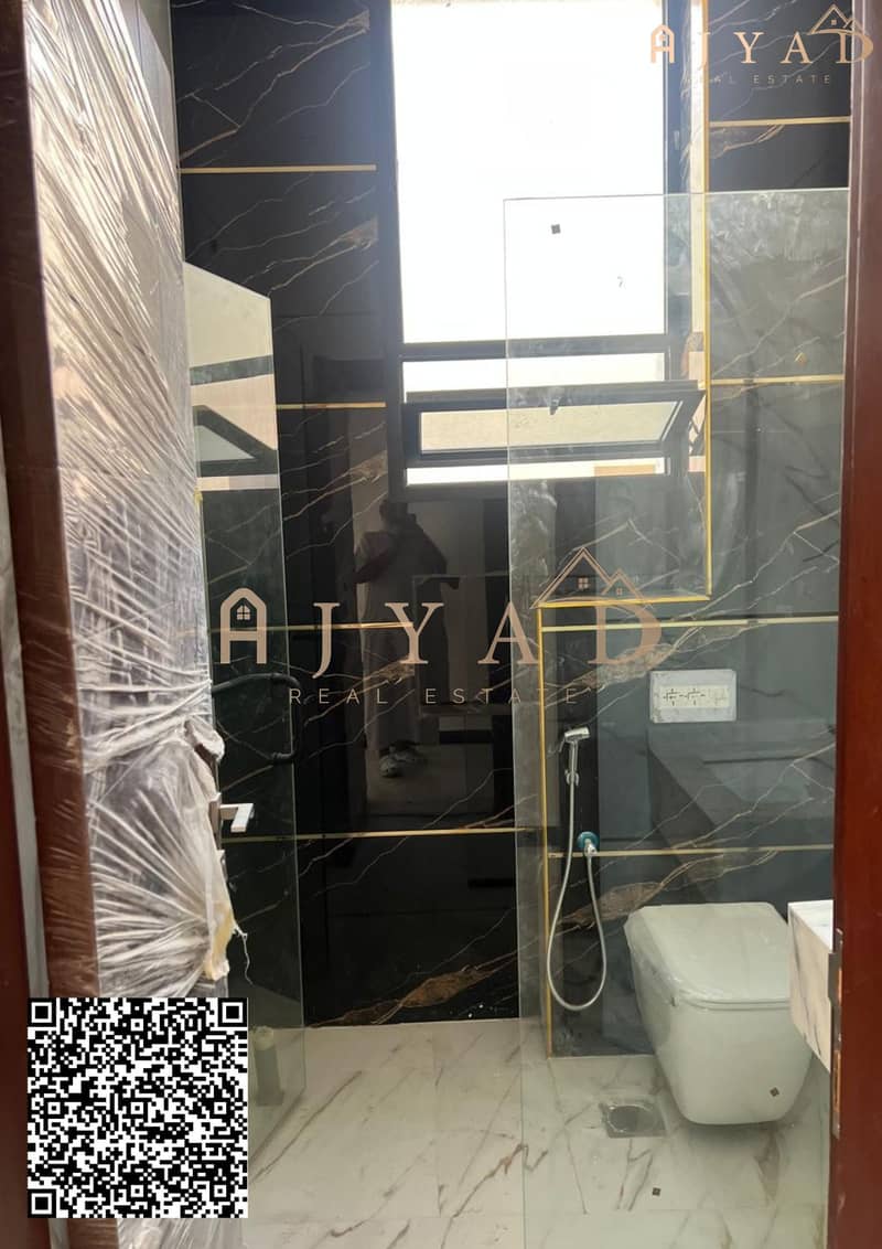 2 AYV20 (8). png