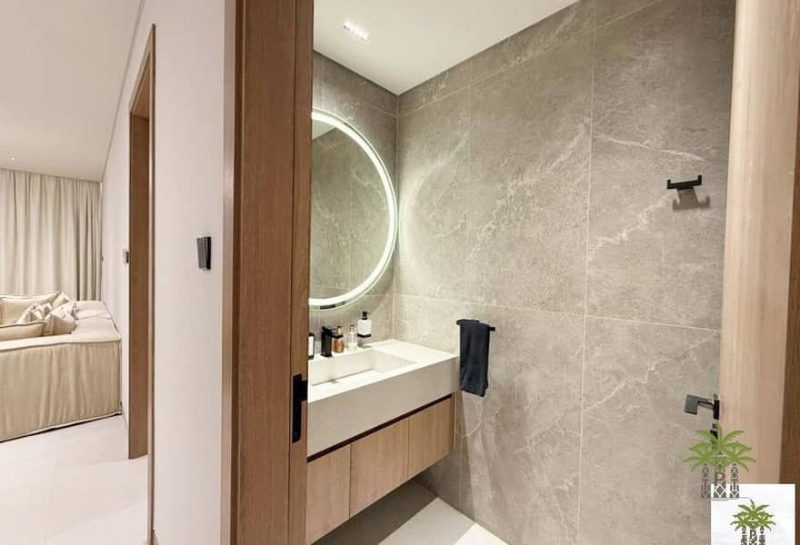 VOT | Massive 1br + Storage | Classy - Image 10