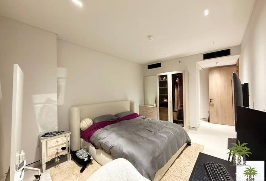 VOT | Massive 1br + Storage | Classy - Image 18