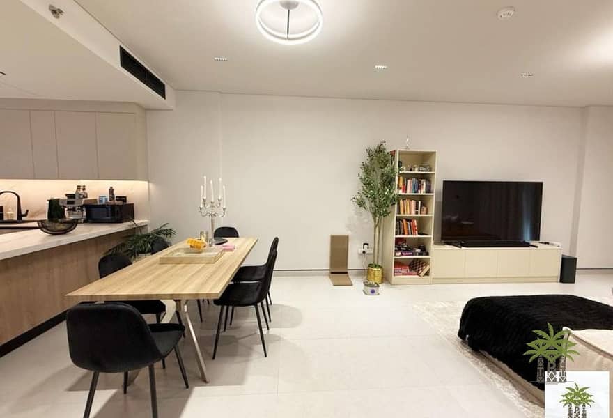VOT | Massive 1br + Storage | Classy - Image 21