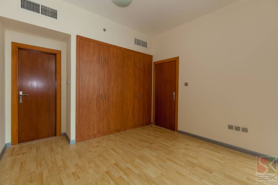 5 Binghatti Room 513-3. JPG