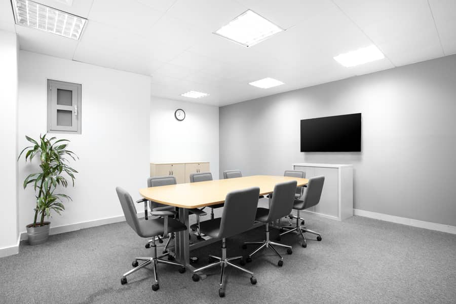 6 UAE ABU DHABI, Al Bateen C6 Regus Standard (4737) LargeMeetingRoom. jpg