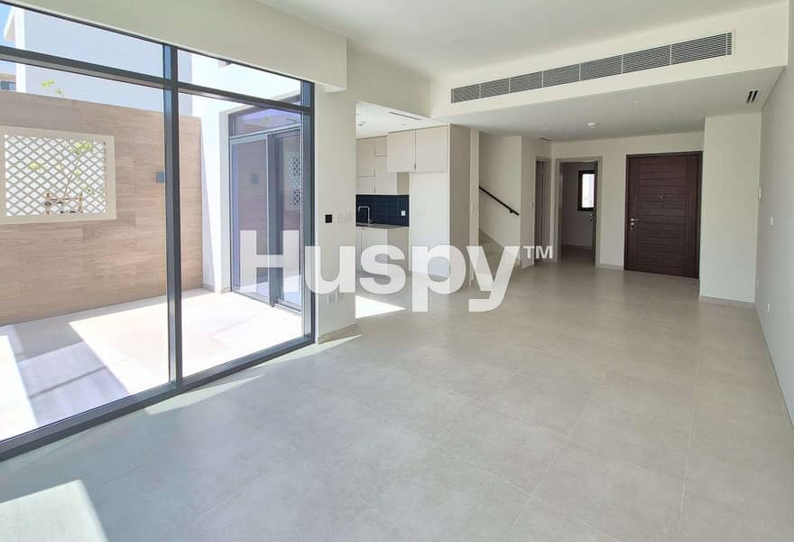 Exclusive | Pool View | Corner Unit