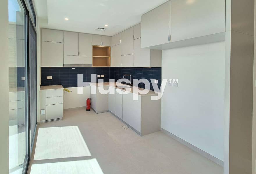 Exclusive | Pool View | Corner Unit