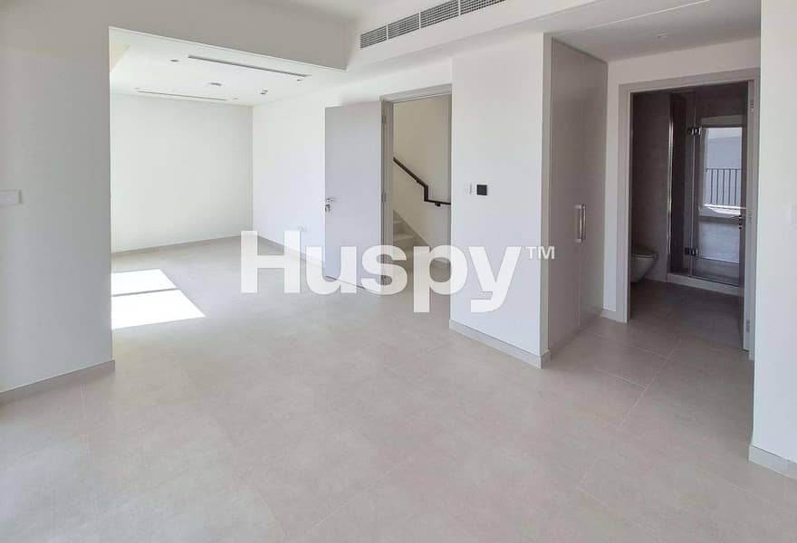 Exclusive | Pool View | Corner Unit