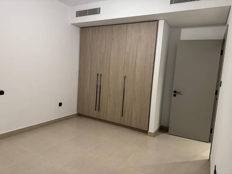 RENT 3 BEDROOM SINGLE ROW TILAL AL GHAF AURA 3 - Image 6