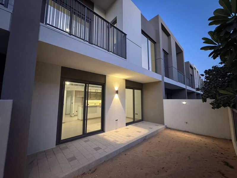 RENT 3 BEDROOM SINGLE ROW TILAL AL GHAF AURA 3 - Image 11