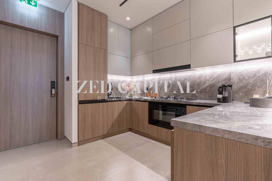 Private Jacuzzi | Gorgeous 3 Bed | Completion 2026 - Image 9