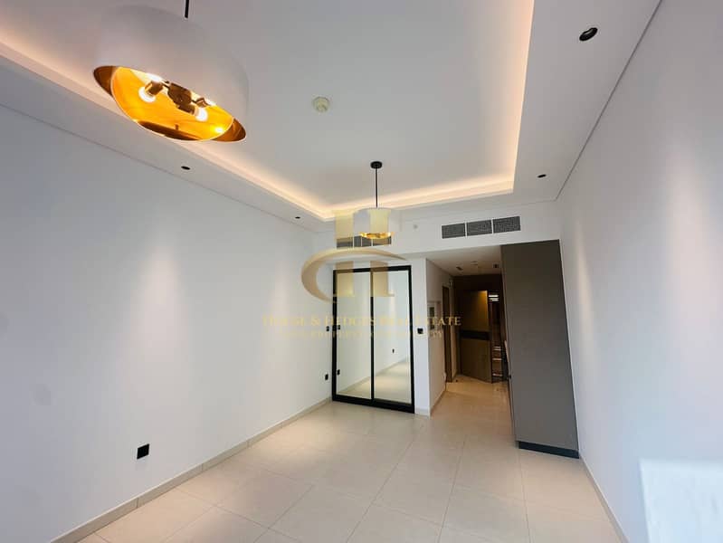 High Floor | Ready To Move | With Balcony - Image 1