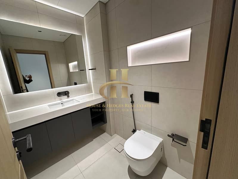 Corner Unit | Converted into 3BR+Maid | Vacant - Image 5