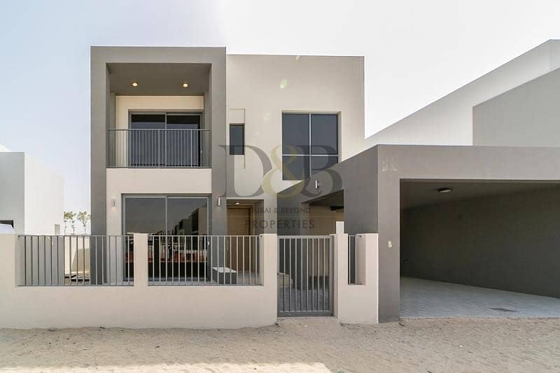 IN DEMAND | Close To Pool & Park | Bright 3 Bed+M