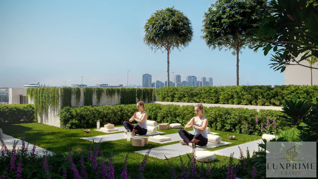 7 Outdoor Yoga. jpg