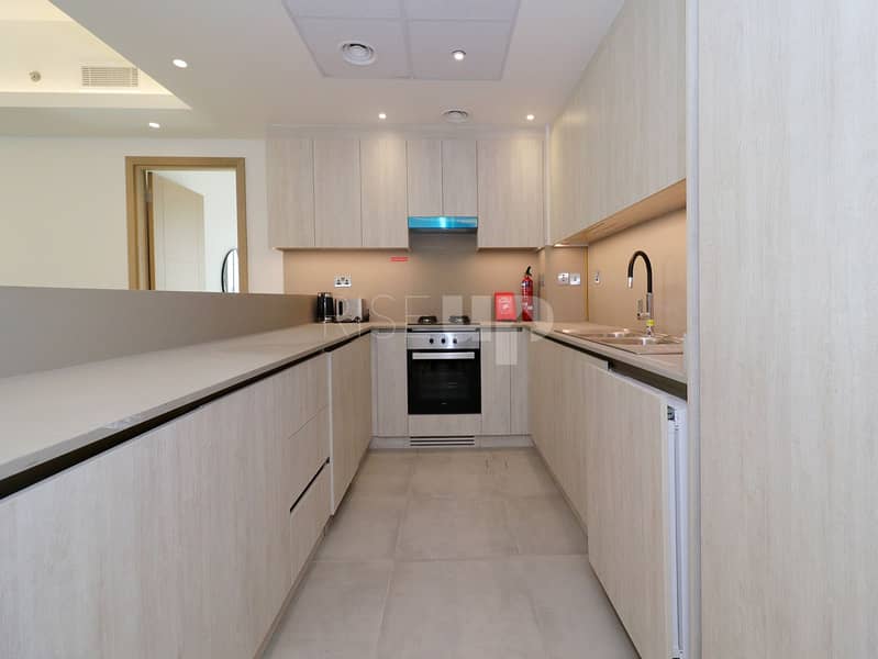 Furnished 1BR with Large Guest Suite | Jumeirah Island View - Image 19